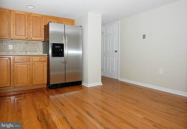 11700 Blue Smoke Trail Reston, VA 20191 - Photo 13 of 25 Kitchen