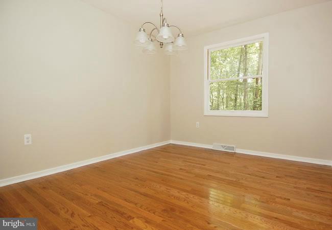 11700 Blue Smoke Trail Reston, VA 20191 - Photo 18 of 25 Dining Room
