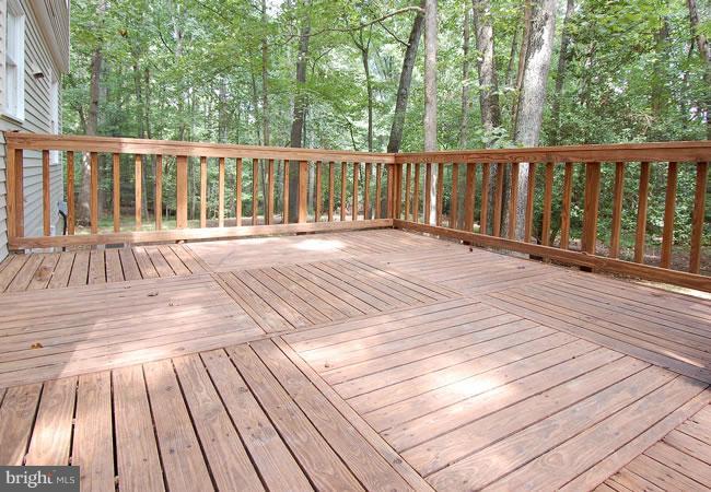 11700 Blue Smoke Trail Reston, VA 20191 - Photo 21 of 25 Deck