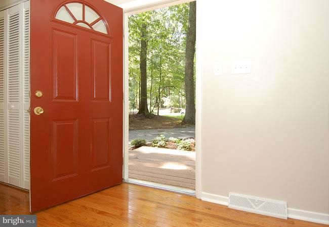 11700 Blue Smoke Trail Reston, VA 20191 - Photo 24 of 25 Foyer