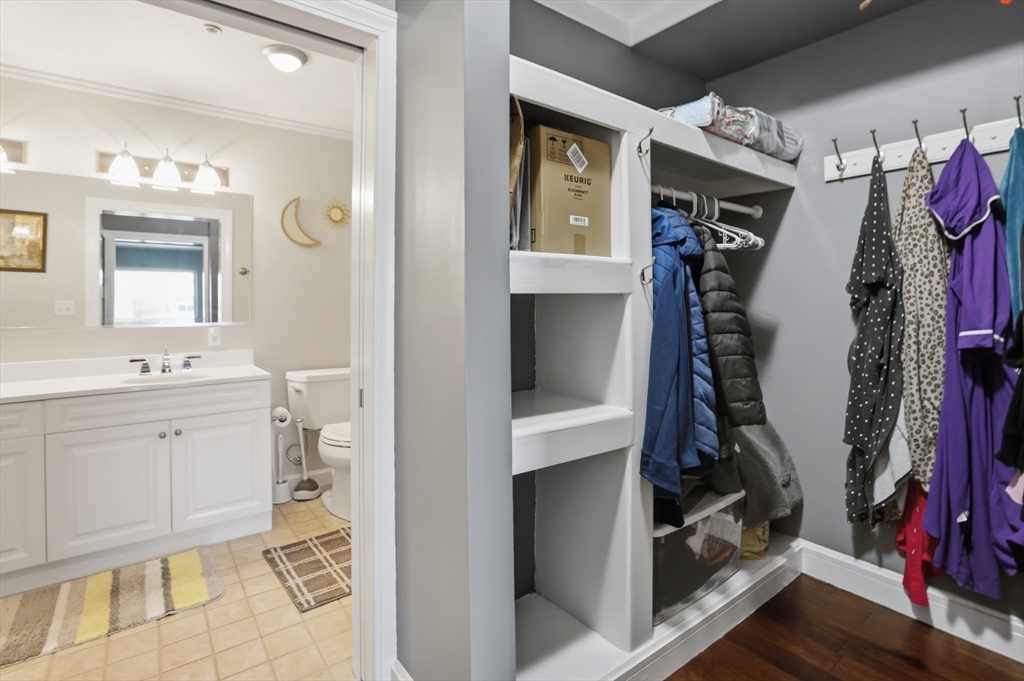 36 Village Road, Unit 714 Middleton, MA 01949 - Photo 12 of 24