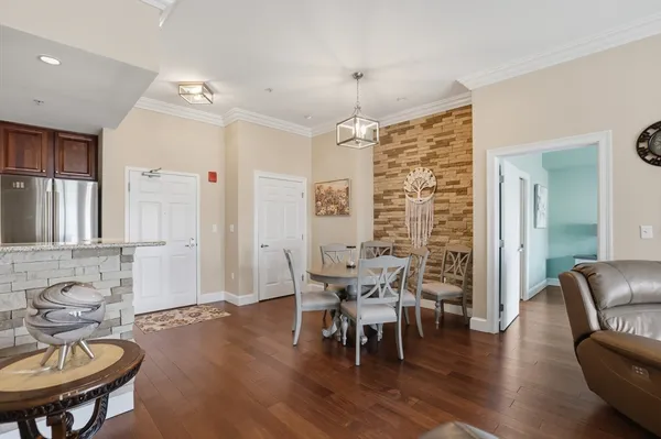 $585,000 | 36 Village Road, Unit 714, Middleton, MA 01949