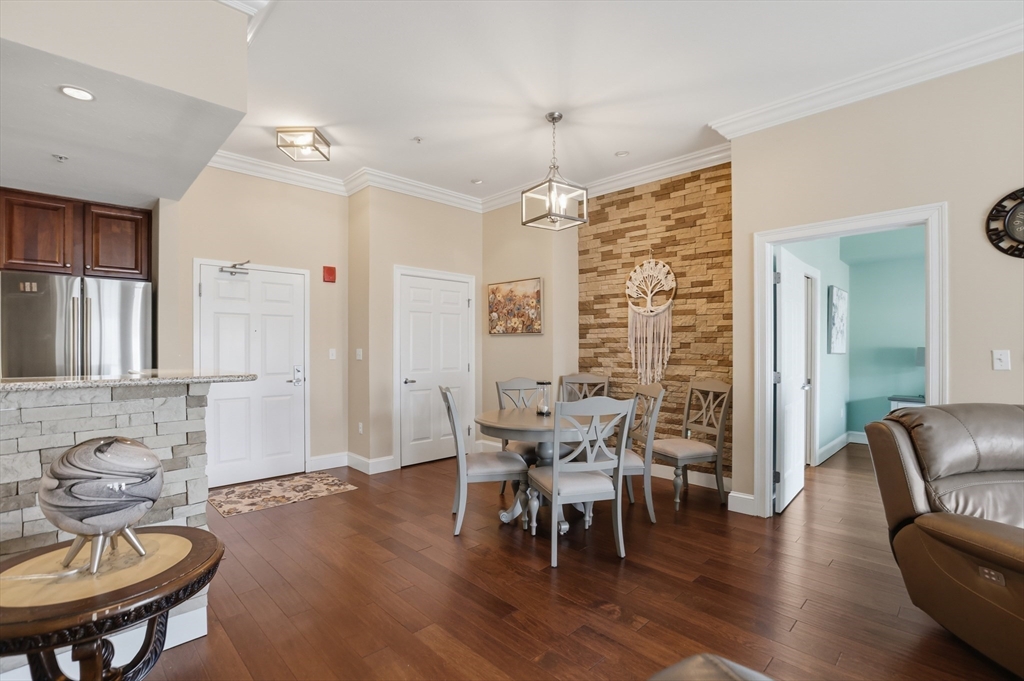 36 Village Road, Unit 714 Middleton, MA 01949 - Photo 3 of 24