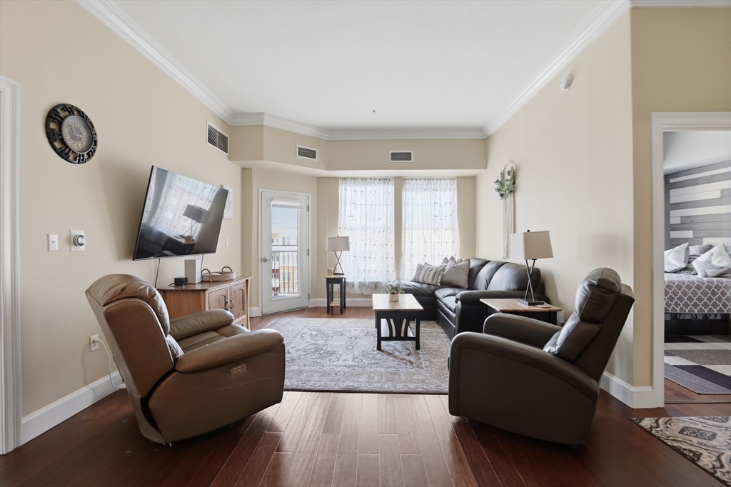 36 Village Road, Unit 714 Middleton, MA 01949 - Photo 4 of 24