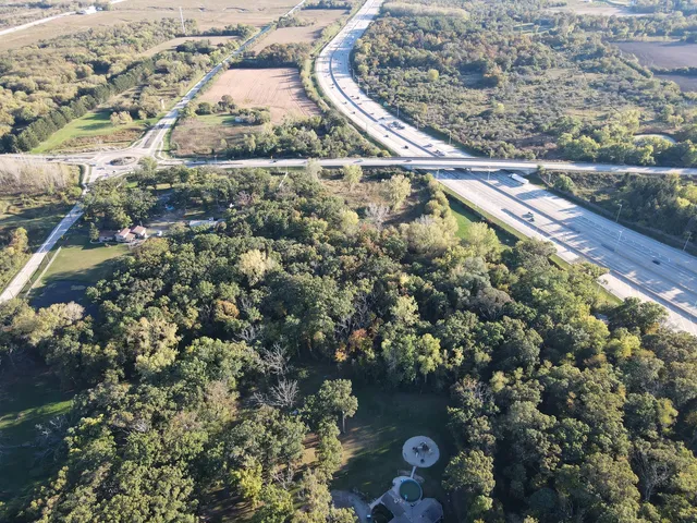 $299,900 | 16355 West Plaza Lane, Wadsworth, IL 60083