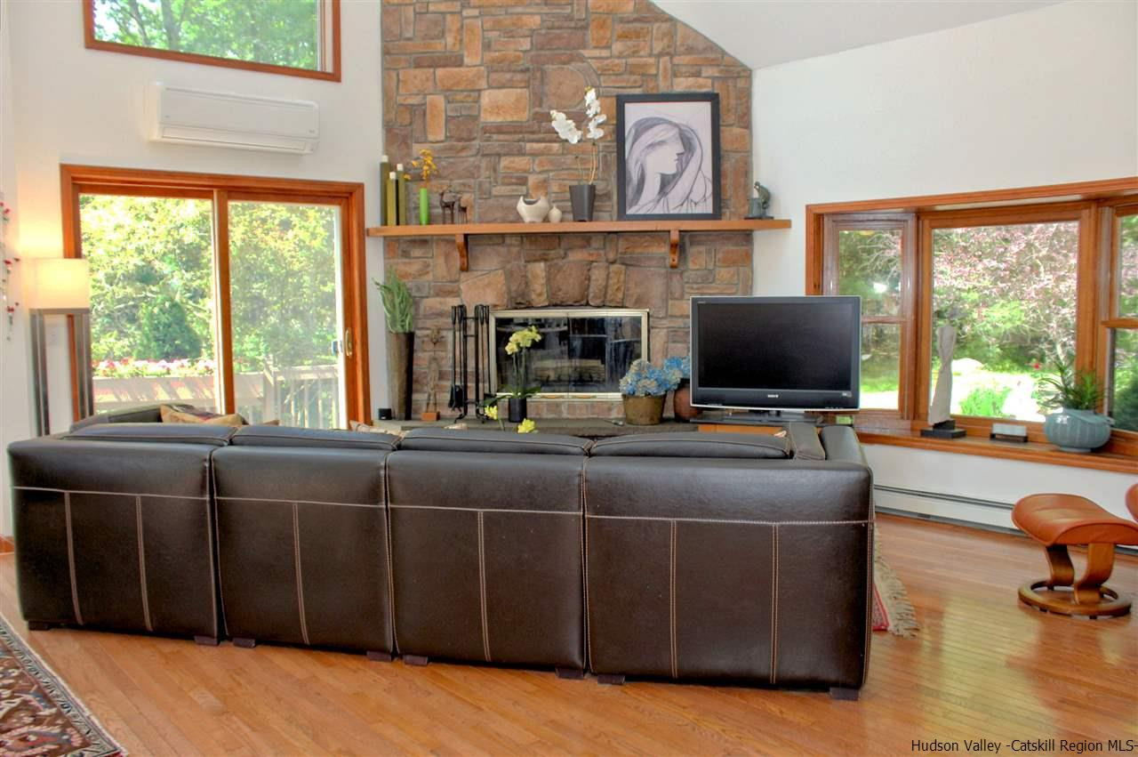174 Ruby Road Kingston, NY 12401 - Photo 5 of 25 Photo 5