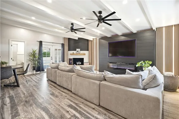 $870,000 | 11306 Rosecrans Avenue, Norwalk, CA 90650