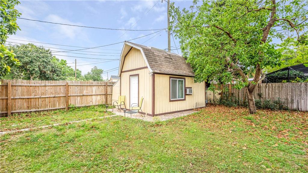 2721 Raeford Road Orlando, FL 32806 - Photo 17 of 39