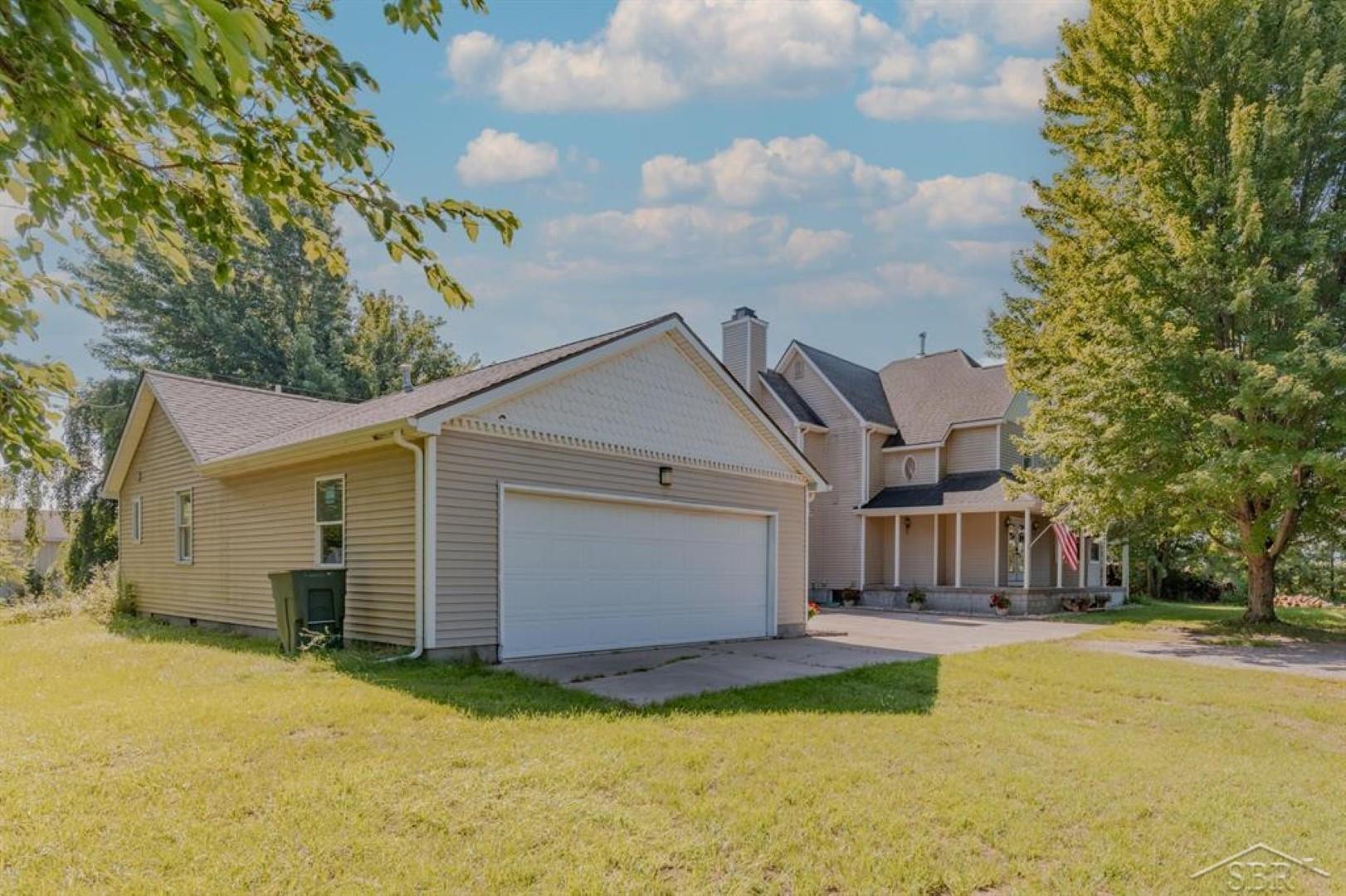 1470 North Meridian Road Merrill, MI 48637 - Photo 3 of 57