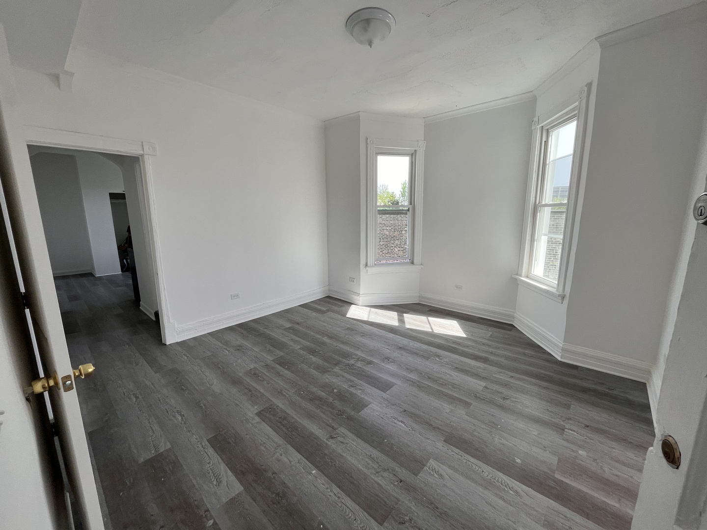 3323 North Pulaski Road, Unit 2RB Chicago, IL 60641 - Photo 2 of 7 Gallery Image 2