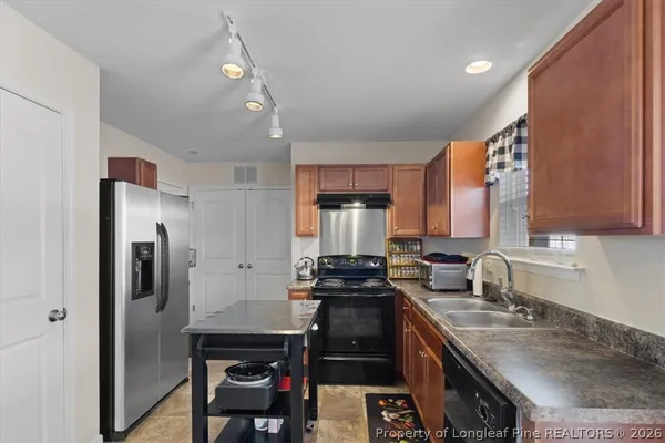 $279,900 | 110 Greenwich Court, Dunn, NC 28334