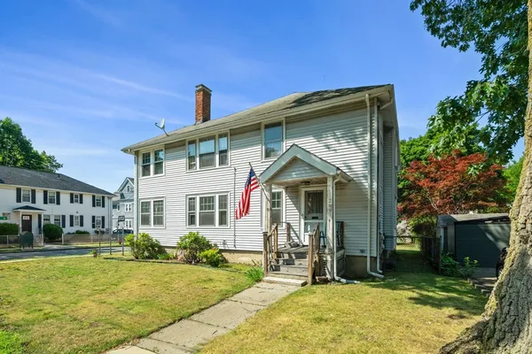 $1,100,000 | 289 Auburndale Avenue, Auburndale, MA 02466
