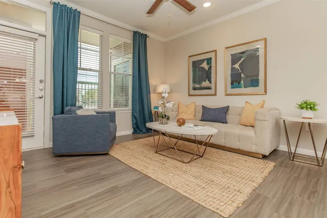 $1,665 | 3400 Louetta Road, Unit 632, Spring, TX 77388