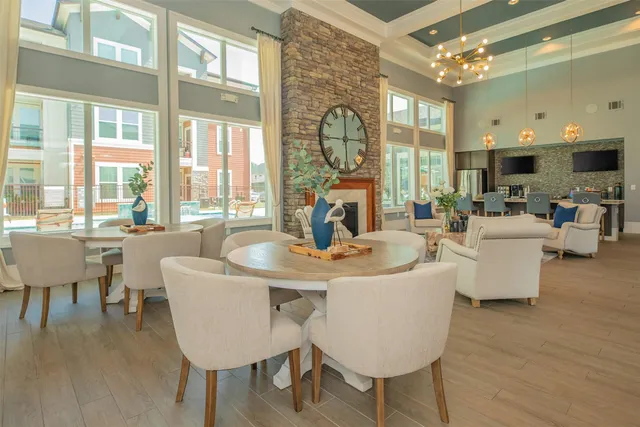 $1,665 | 3400 Louetta Road, Unit 632, Spring, TX 77388