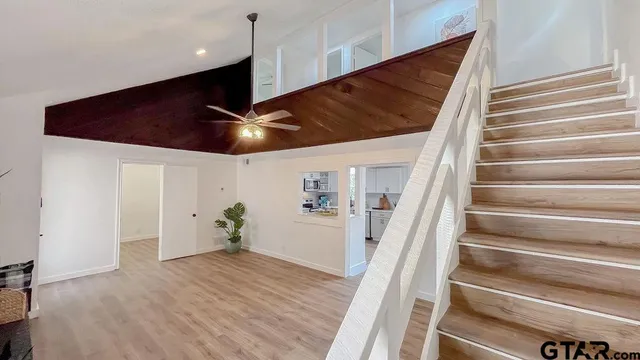 a view of an entryway