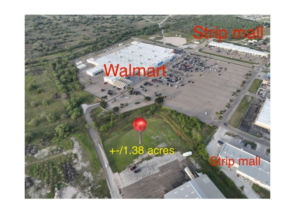 2511 East Main Street Alice, TX 78332 - Photo 3 of 5 a sign that is on the side of a building