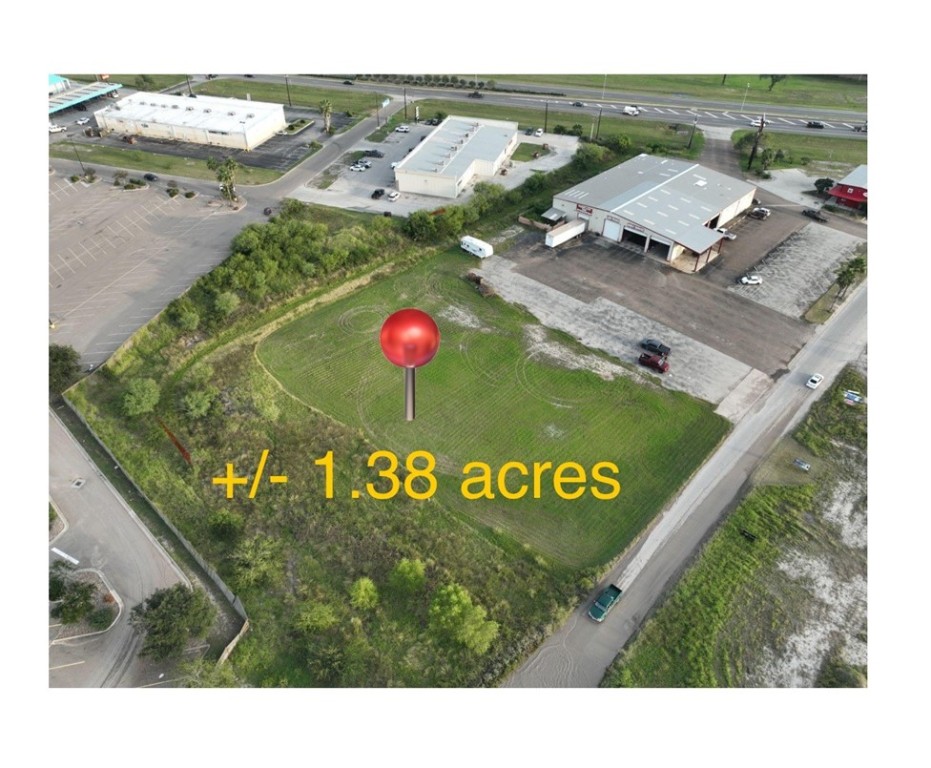 2511 East Main Street Alice, TX 78332 - Photo 5 of 5 a view of a tennis ground with a large tree