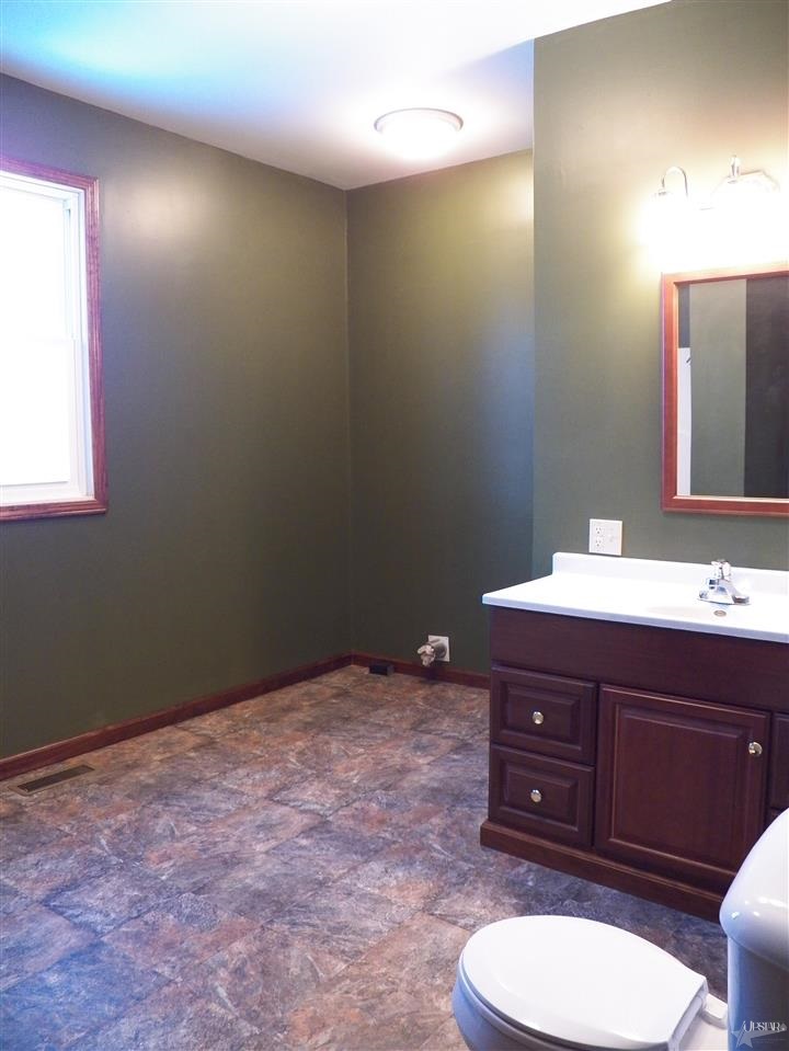 230 North 7th Street Decatur, IN 46733 - Photo 15 of 30
