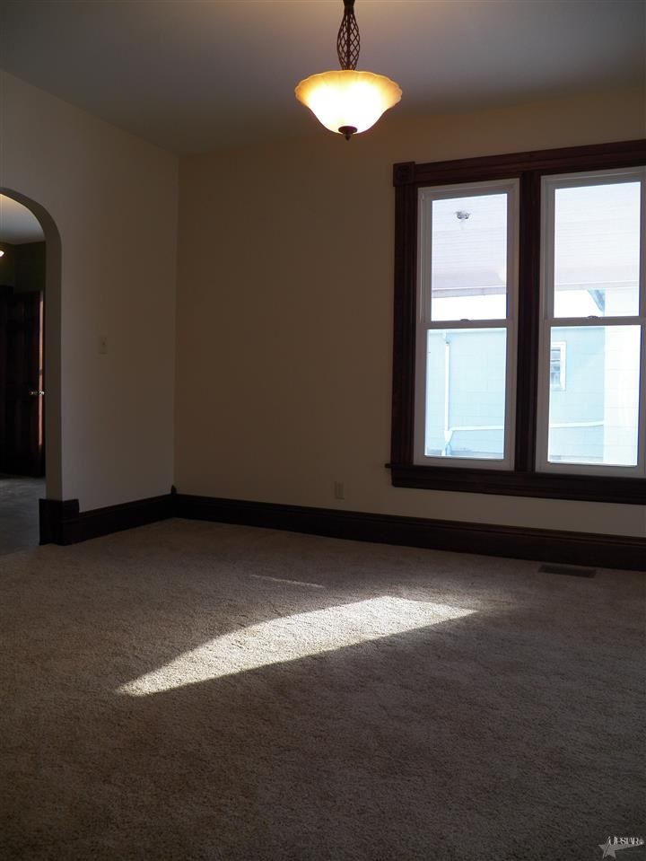 230 North 7th Street Decatur, IN 46733 - Photo 5 of 30