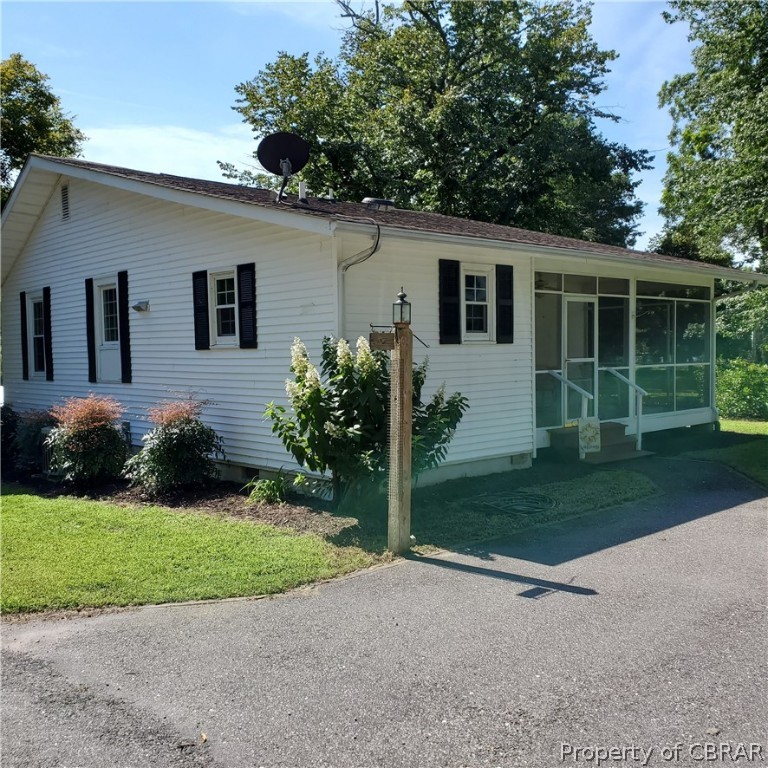 214 Steamboat Road Irvington, VA 22480 - Photo 6 of 46