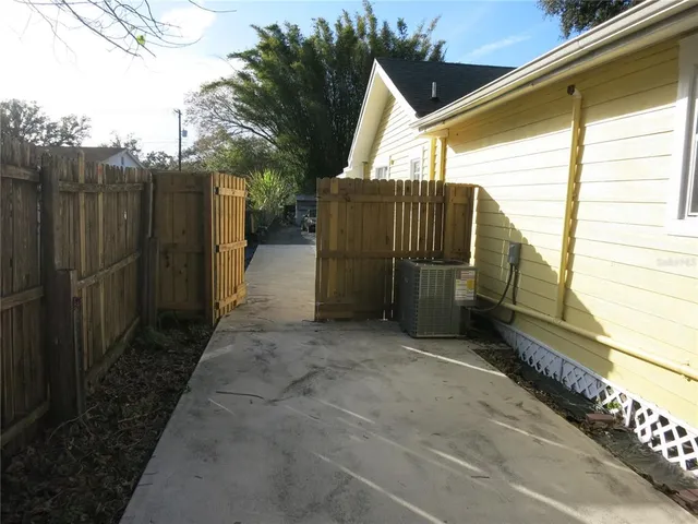 $1,250 | 8113 North Rome Avenue, Tampa, FL 33604