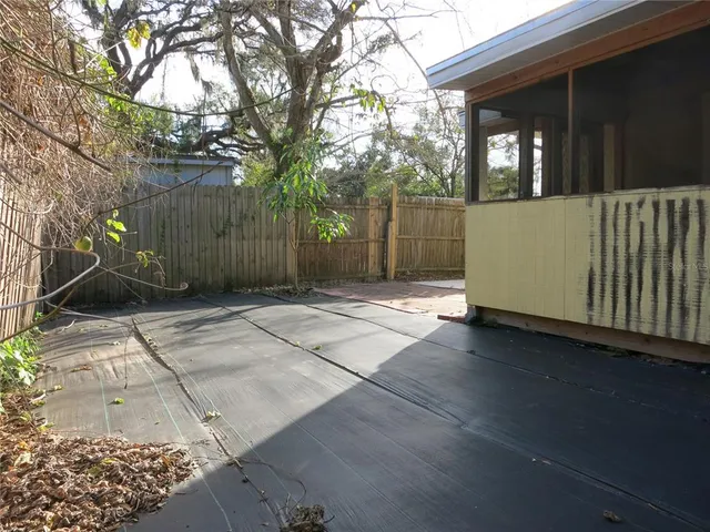 $1,250 | 8113 North Rome Avenue, Tampa, FL 33604