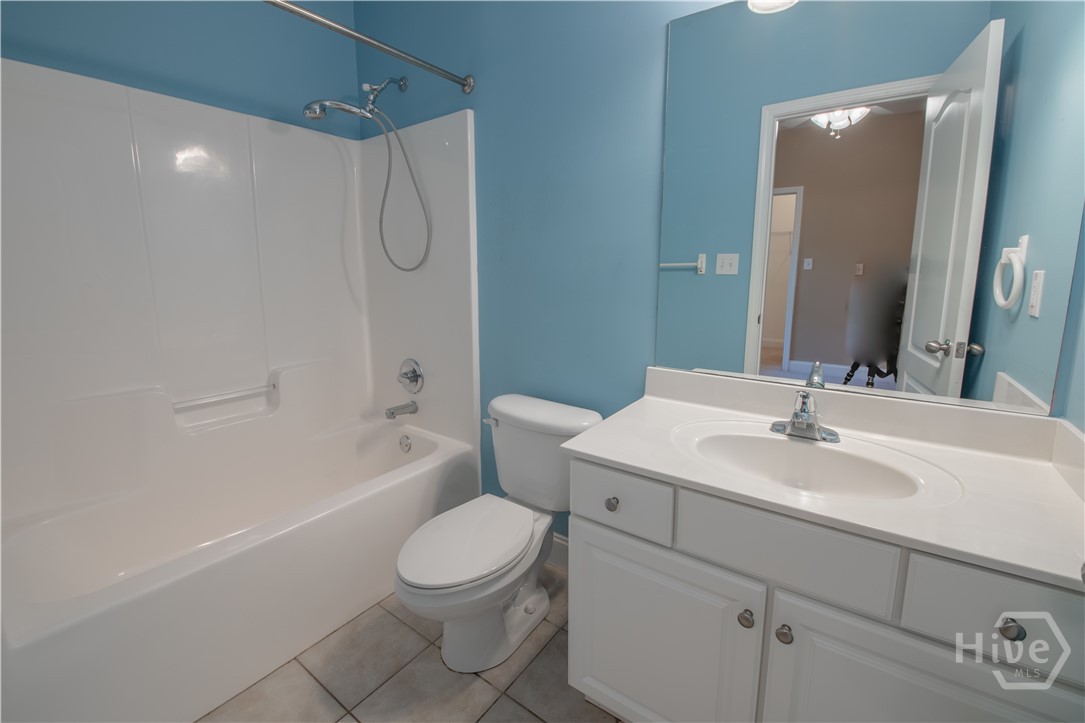 217 Hidden Spring Way Athens, GA 30605 - Photo 30 of 55 Full Bathroom of Secondary Suite