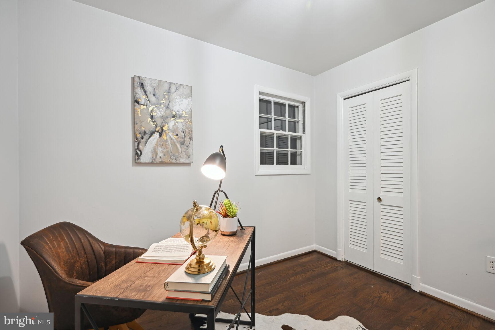 6521 Winnepeg Road Bethesda, MD 20817 - Photo 8 of 34 Gallery Image 8