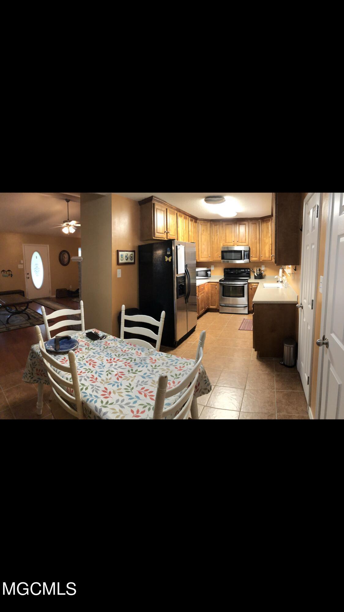26005 Chinquapin Road Lucedale, MS 39452 - Photo 8 of 16 94C05752-5685-472F-A64A-E822255E16DE