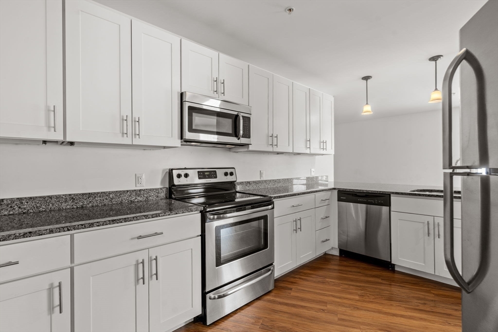 8 Dustin Street Boston, MA 02135 - Photo 6 of 24 Gallery Image 6