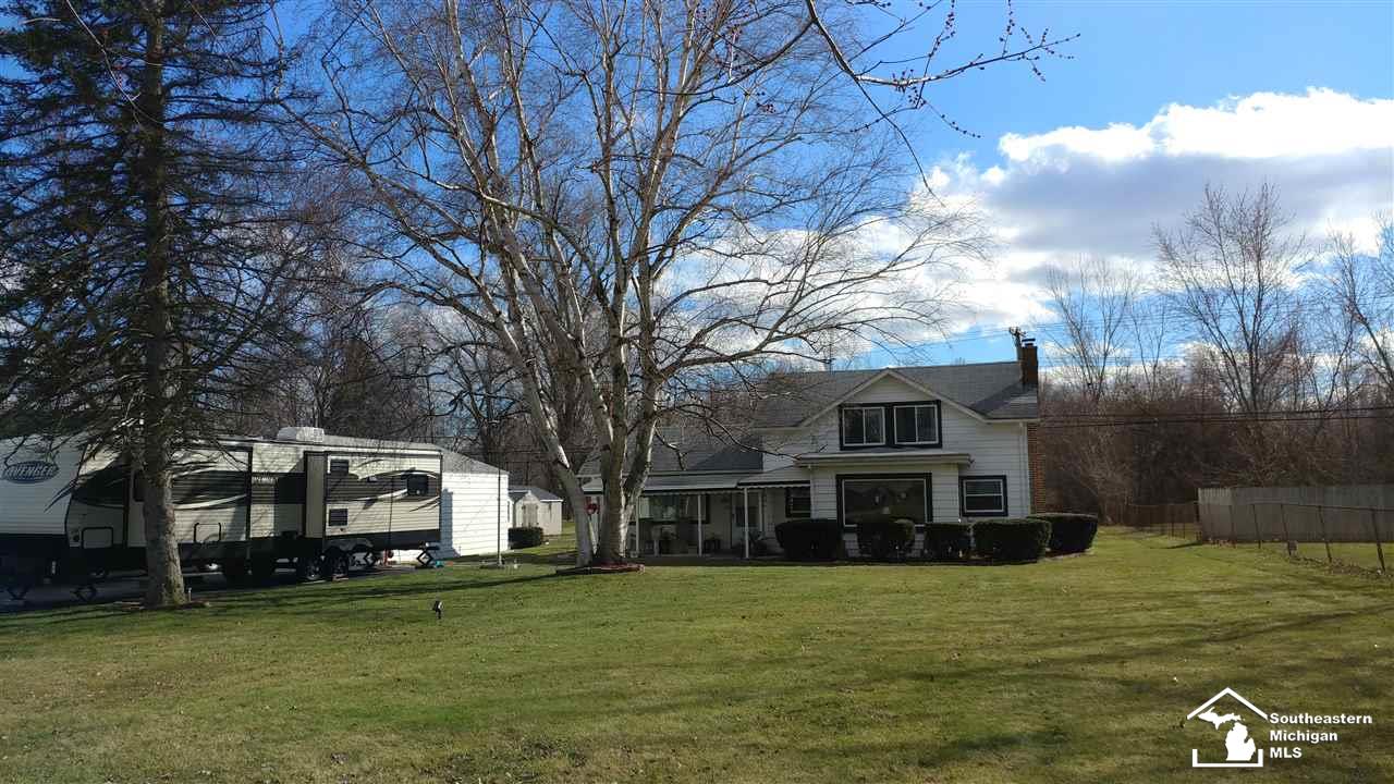 27233 Sibley Road Romulus, MI 48174 - Photo 1 of 40 31317815.JPG