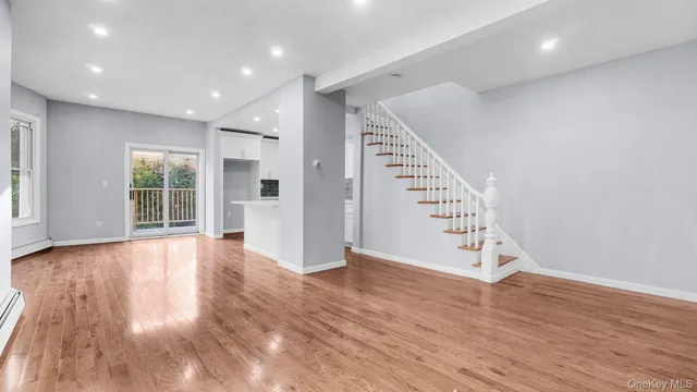 $799,000 | 1513 Rosedale Avenue | Stratton Park