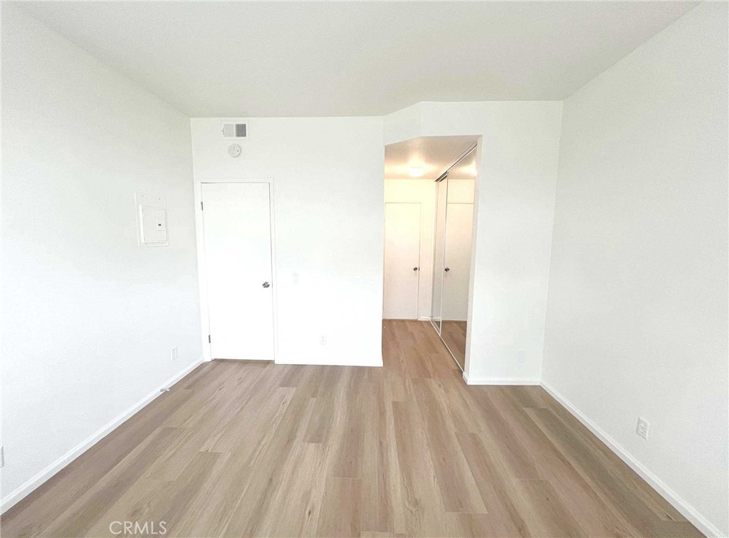 257 Huntington Irvine, CA 92620 - Photo 13 of 28