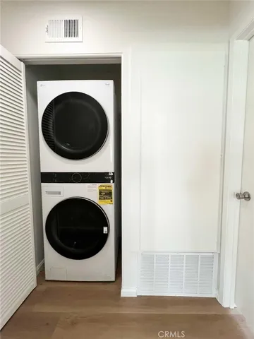 $3,300 | 257 Huntington, Irvine, CA 92620