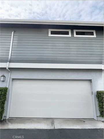 $3,300 | 257 Huntington, Irvine, CA 92620