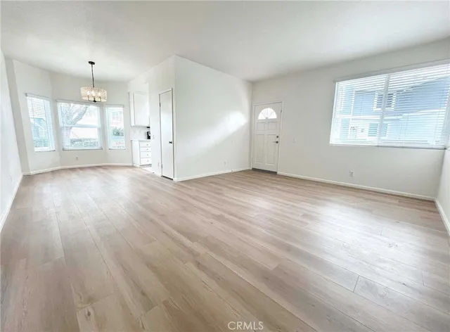 $3,300 | 257 Huntington, Irvine, CA 92620