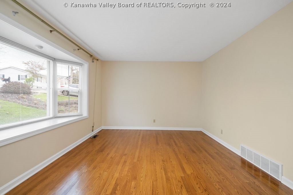 1608 Kirklee Road Charleston, WV 25314 - Photo 7 of 50 Gallery Image 7