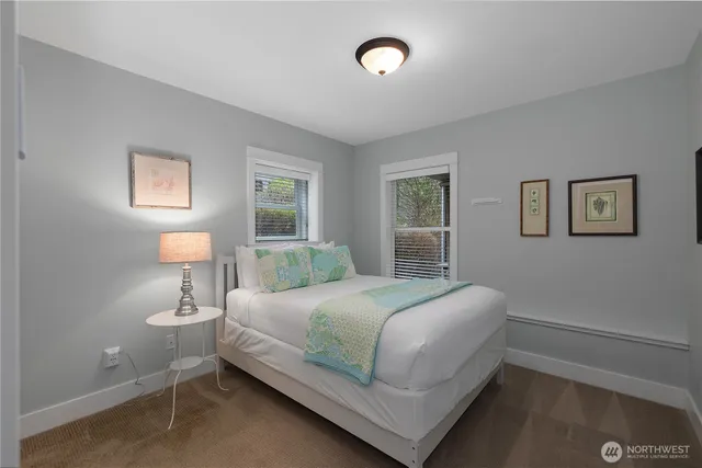 $1,190,000 | 91 Compass Street, Pacific Beach, WA 98571