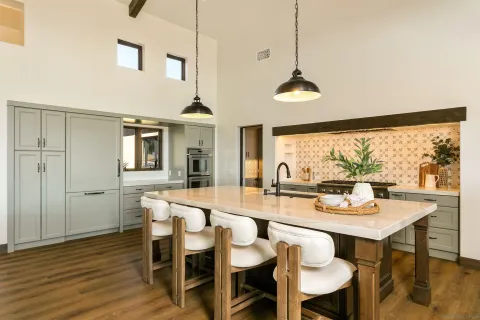 $1,995,000 | 19185 Via Cuesta, Ramona, CA 92065