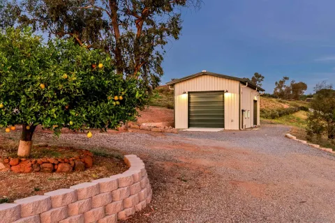 $1,995,000 | 19185 Via Cuesta, Ramona, CA 92065