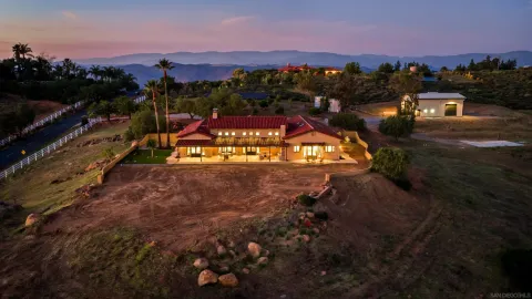 $1,995,000 | 19185 Via Cuesta, Ramona, CA 92065
