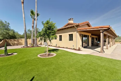 $1,995,000 | 19185 Via Cuesta, Ramona, CA 92065