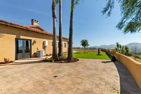 $1,995,000 | 19185 Via Cuesta, Ramona, CA 92065
