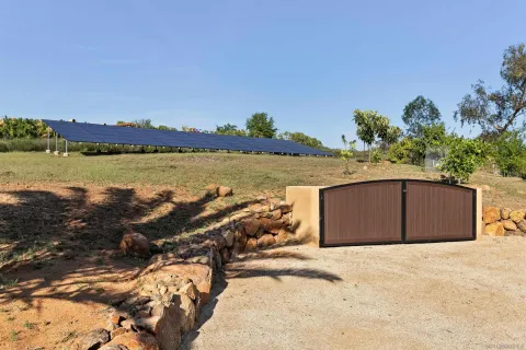 $1,995,000 | 19185 Via Cuesta, Ramona, CA 92065