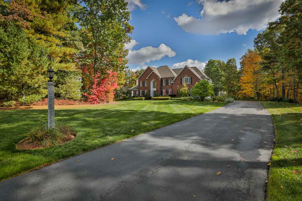 33 Duston Road Windham, NH 03087 - Photo 3 of 40 Gallery Image 3