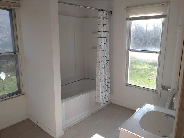 $56,900 | 852 East Avenue, Elmira, NY 14901