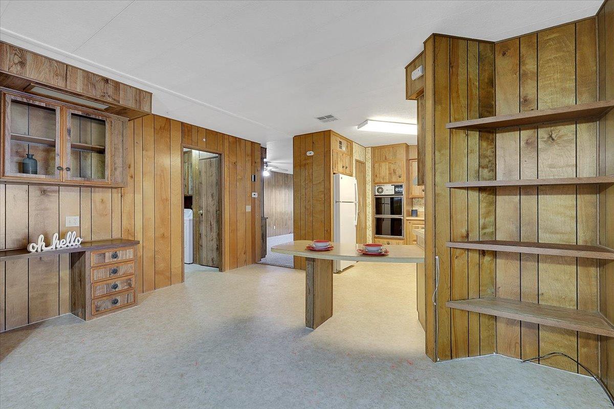 175 El Verano Way Yuba City, CA 95993 - Photo 10 of 29