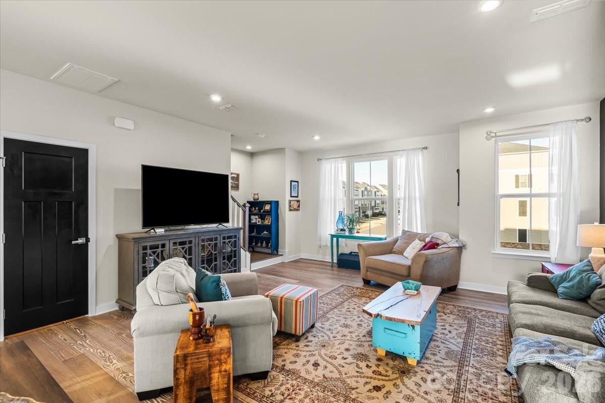 606 Crudent Road Tega Cay, SC 29708 - Photo 7 of 33