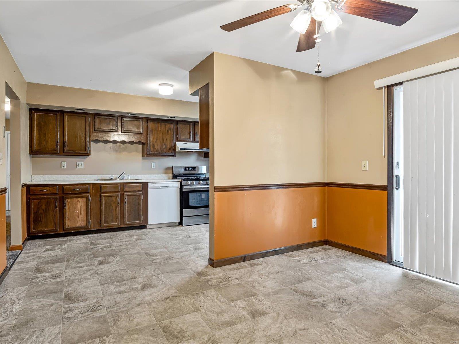 1012 Randolph Street Ruma, IL 62278 - Photo 8 of 16