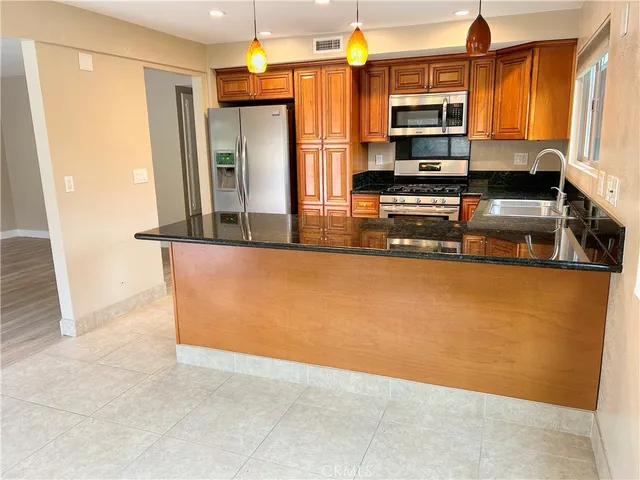 $3,300 | 33932 El Encanto Avenue, Unit A, Dana Point, CA 92629